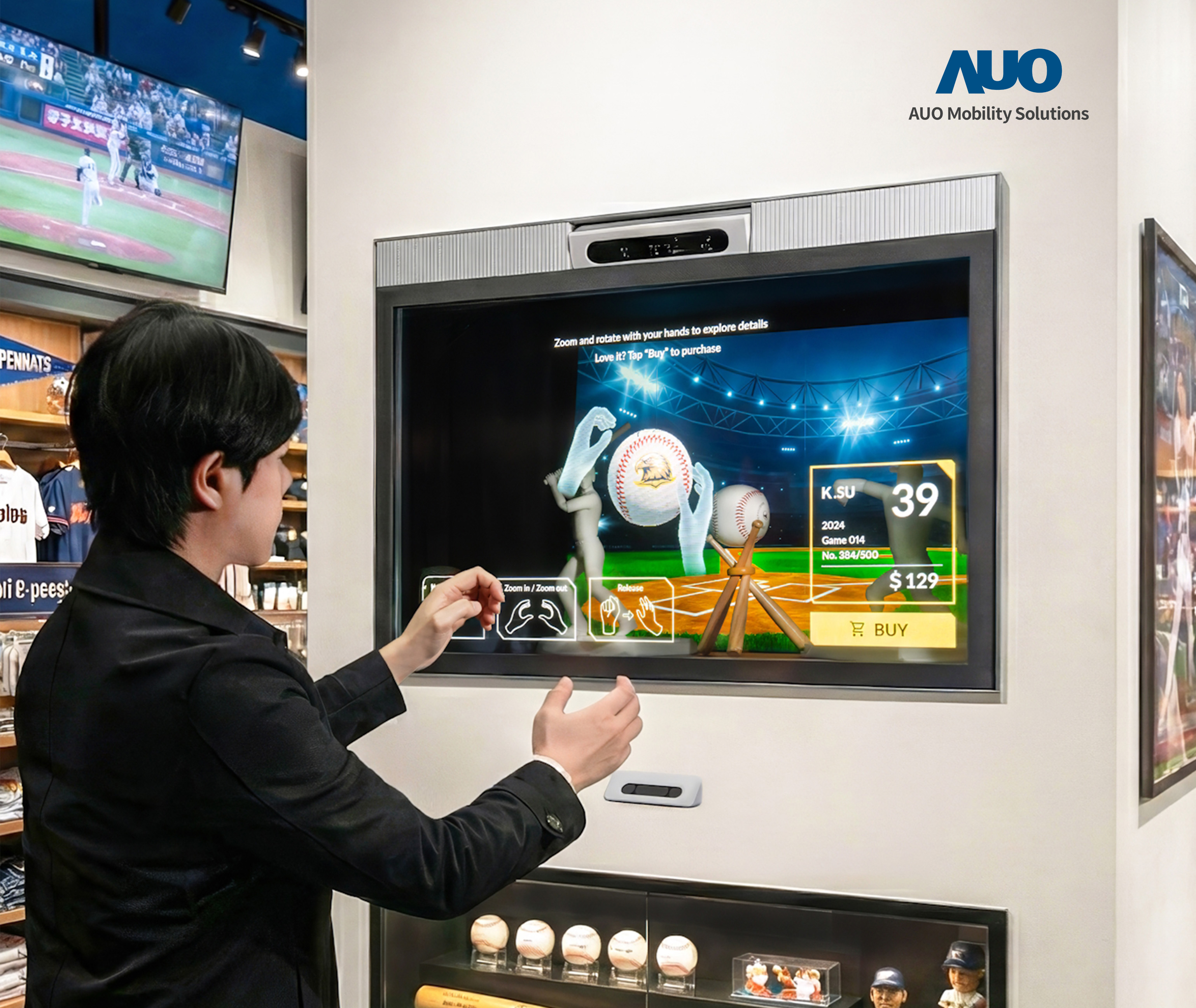 64吋Sports AR Solution提供实体赛事与Micro LED透明显示器对应互动的运用，对于参赛者或队伍有更多信息需了解，或更多营销互动，都可轻松在透明显示屏幕上完成，助攻营销互动新纪元。