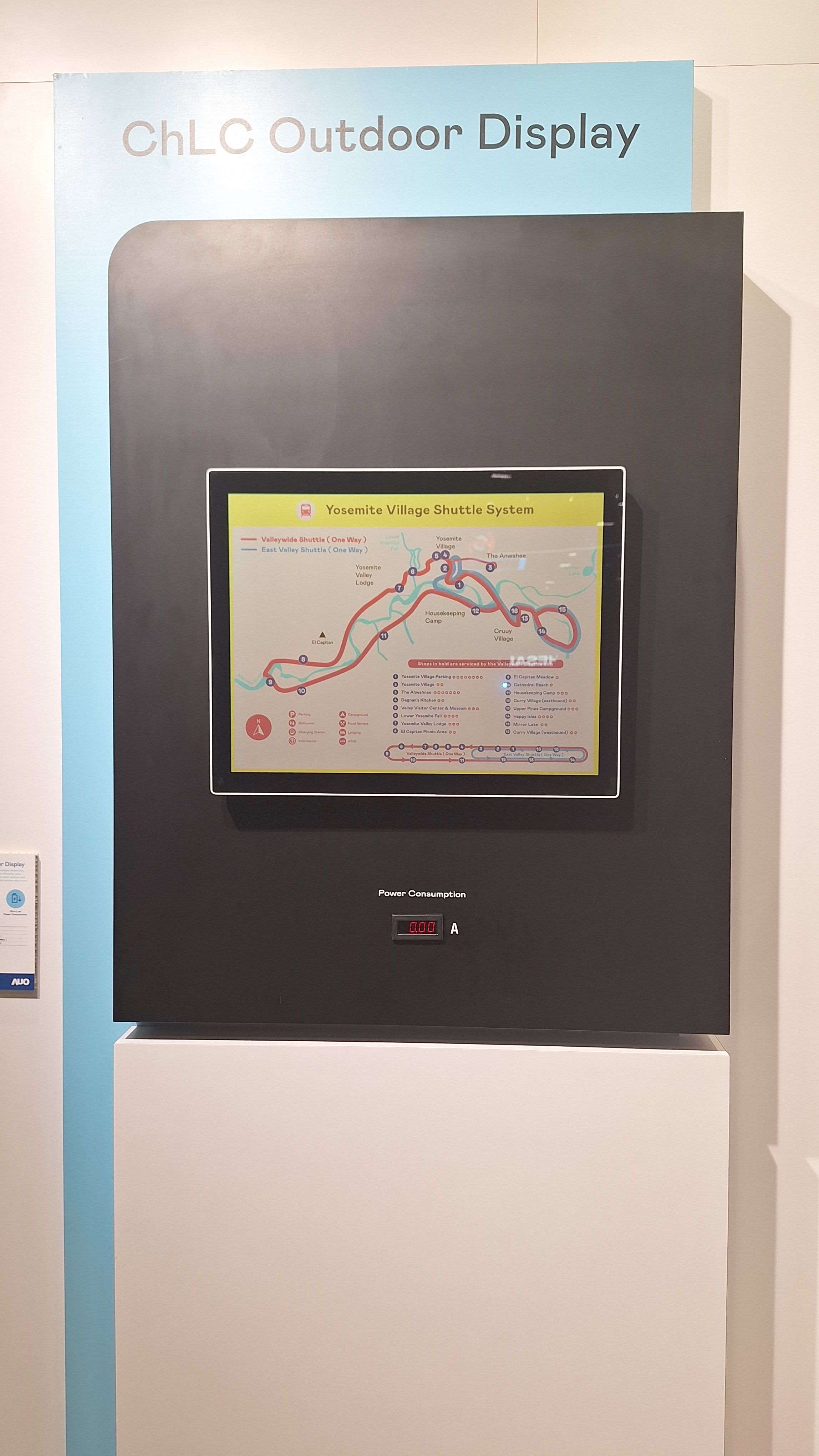 世界杯官网线上平台的「胆固醇液晶超低耗能户外全彩显示器」不只环保省电，且符合户外严苛使用环境，拥有在摄氏-30度至85度下的宽温使用优势，并且强光愈强愈能呈现绝佳的色彩饱和度及显示效果，易于安装的特性将成为户外电子看板的新首选。